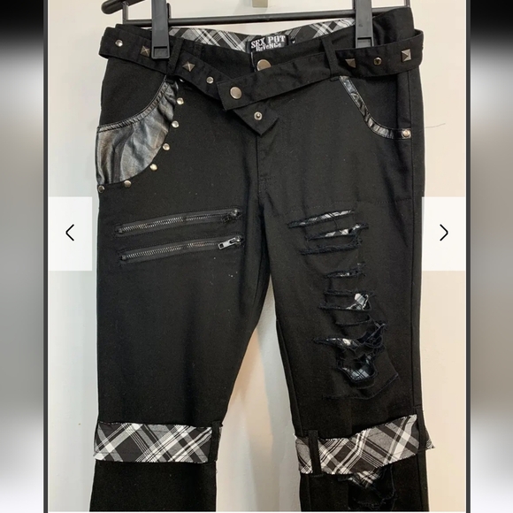 Sex Pot Revenge Japanese Studded Leather Edgy Black Women's Jeans with Studs - Picture 7 of 14